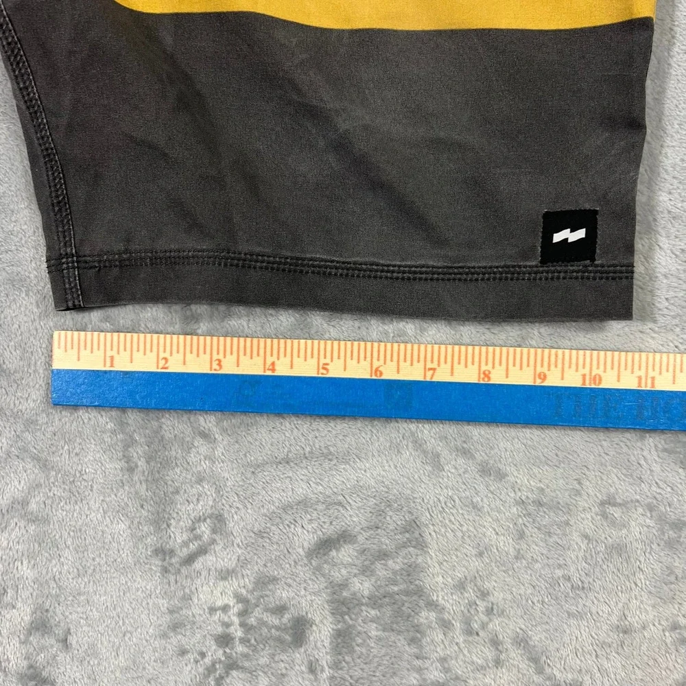 BANKS JOURNAL Board Shorts Mens 33 Charcoal Striped BS0093 Recycled Stretch
